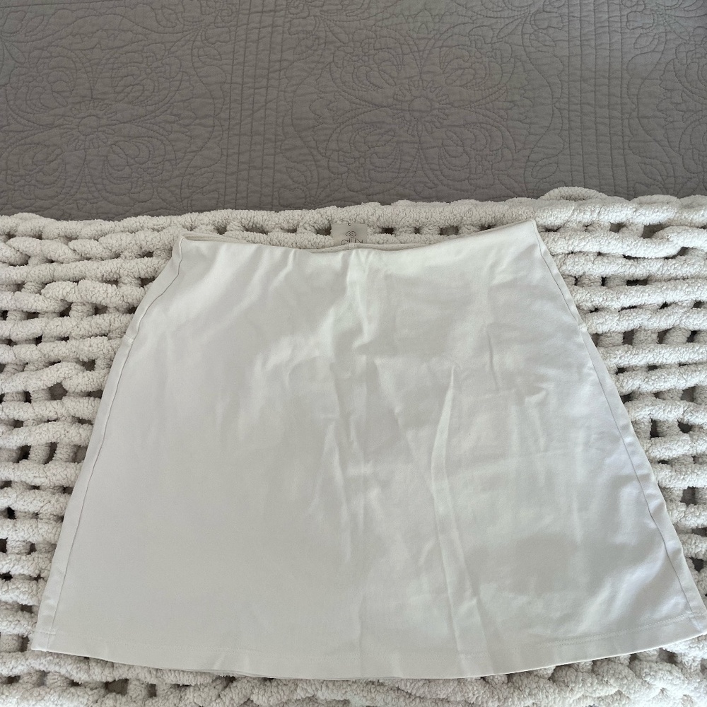 skort